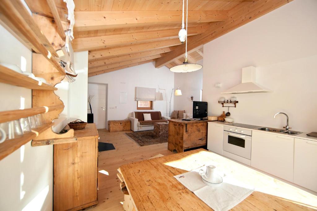 Baita Aurora Aparthotel Predazzo Rom bilde
